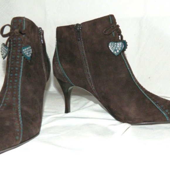 Richard Tyler Brown Suede Ankle Boots with Teal Detail, US Sz. 6 1/2 w/box - Picture 3 of 12
